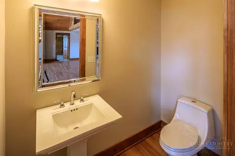 Bath - 174 Grouse Run Rd, Boone, NC 28607 photo 2 of 5