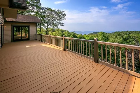 Exterior - 174 Grouse Run Rd, Boone, NC 28607 photo 6 of 7