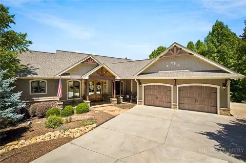 1167 Johns Ridge Pkwy, Lenoir, NC 28645