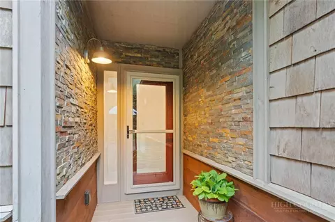 Entry Way - 164 Lindale Rdg #2, Boone, NC 28607 photo 1 of 3