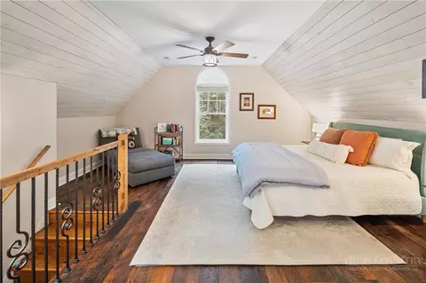 Bedroom - 606 Tarleton Cir, Boone, NC 28607 photo 3 of 6