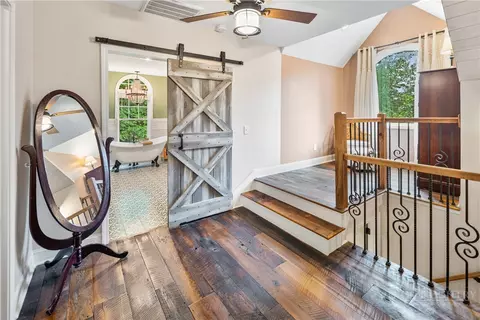 Entry Way - 606 Tarleton Cir, Boone, NC 28607 photo 3 of 4