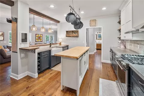 Kitchen - 606 Tarleton Cir, Boone, NC 28607 photo 2 of 6