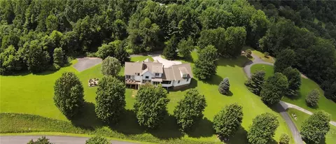 View/Area - 137 Northridge, Beech Mountain, NC 28604 photo 2 of 2
