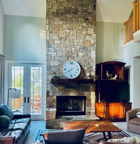 Living - 137 Northridge, Beech Mountain, NC 28604 photo 1 of 1