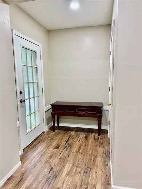 Entry Way - 21 Maple Leaf Ln, Roaring Gap, NC 28668 photo 4 of 4