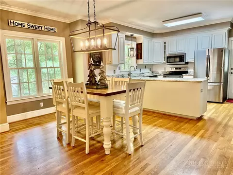 Kitchen - 21 Maple Leaf Ln, Roaring Gap, NC 28668 photo 1 of 3