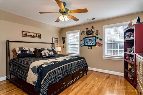 Bedroom - 21 Maple Leaf Ln, Roaring Gap, NC 28668 photo 5 of 7