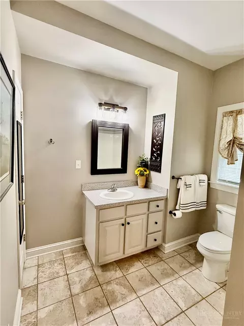 Bath - 21 Maple Leaf Ln, Roaring Gap, NC 28668 photo 2 of 4