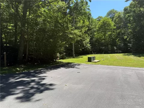 7 Wolfsbane Ln, Todd, NC 28684 photo 13