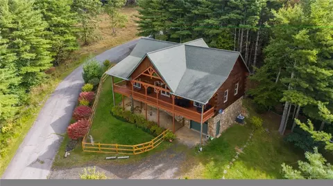 187 Alberta Ln, Fleetwood, NC 28626
