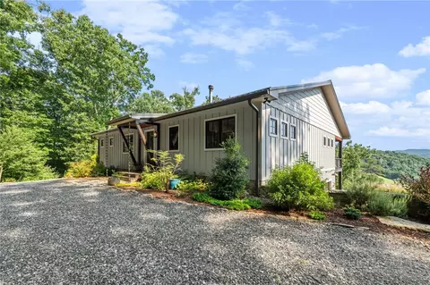508 River Song Way, Laurel Springs, NC 28644