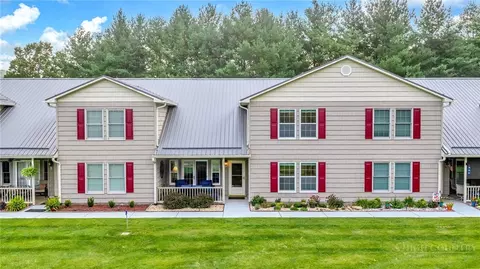 1063 Golf Course Rd #3, West Jefferson, NC 28694