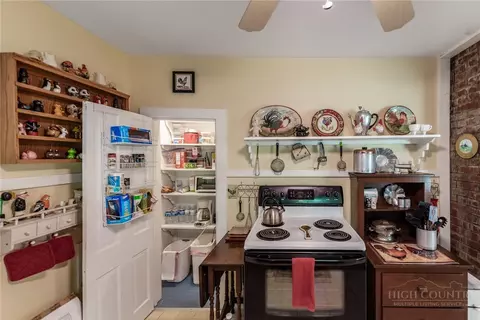 Kitchen - 1384 E Staggs Creek Rd, Lansing, NC 28643 photo 2 of 4