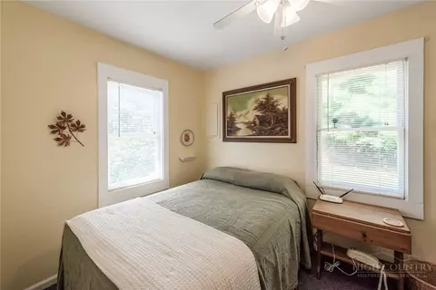 Bedroom - 1384 E Staggs Creek Rd, Lansing, NC 28643 photo 3 of 5