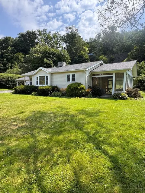 189 Old Nc 181 Hwy, Newland, NC 28657