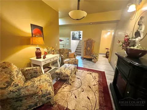 Living - 128 Hillside Ln, Jefferson, NC 28640 photo 3 of 3