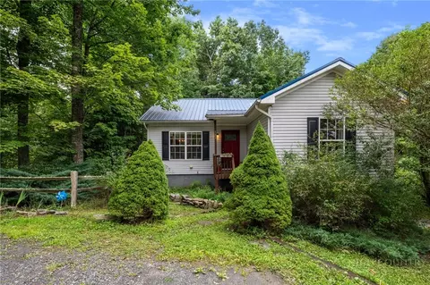 121 Peace Hill Rd, Fleetwood, NC 28626