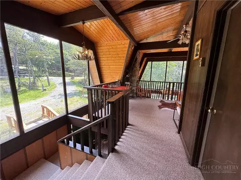 Exterior - 123 Skiway Cir, Beech Mountain, NC 28604 photo 3 of 7
