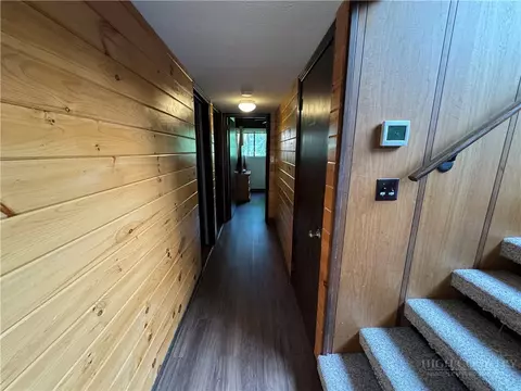 Entry Way - 123 Skiway Cir, Beech Mountain, NC 28604 photo 1 of 1