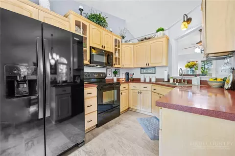 Kitchen - 2587 Junaluska Rd, Boone, NC 28607 photo 1 of 2
