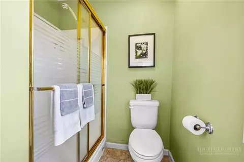 Bath - 2587 Junaluska Rd, Boone, NC 28607 photo 1 of 4