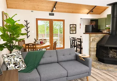 Living - 101 Hornbeam Rd #7C, Banner Elk, NC 28604 photo 3 of 5