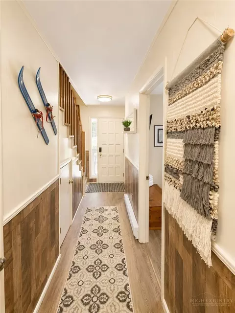 Entry Way - 101 Hornbeam Rd #7C, Banner Elk, NC 28604 photo 3 of 3
