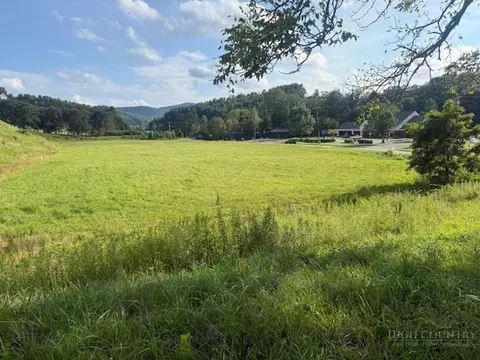 103 S Jefferson #A, West Jefferson, NC 28694