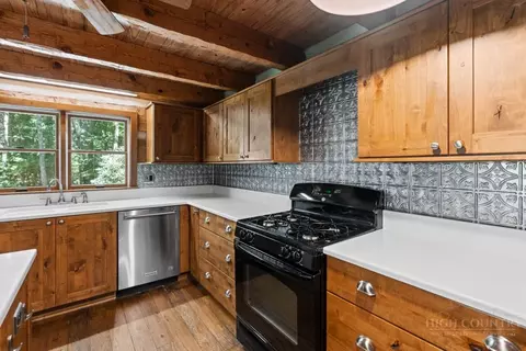 Kitchen - 171 Grouse Covert Rd, Boone, NC 28607 photo 4 of 6