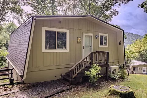 23 Pinetop #B, Banner Elk, NC 28604