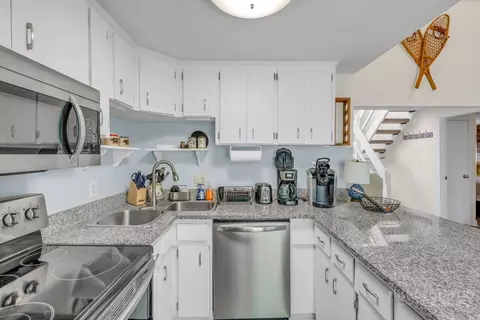 Kitchen - 108 Northridge #2A, Beech Mountain, NC 28604 photo 3 of 3