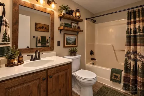 Bath - 188 Laurel Hill Dr, Boone, NC 28607 photo 1 of 2