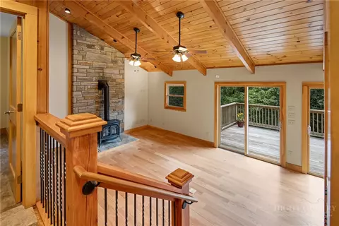 Living - 276 Storie Rd, Boone, NC 28607 photo 3 of 8