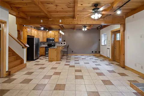 Living - 276 Storie Rd, Boone, NC 28607 photo 7 of 8