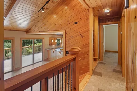 Entry Way - 276 Storie Rd, Boone, NC 28607 photo 1 of 2