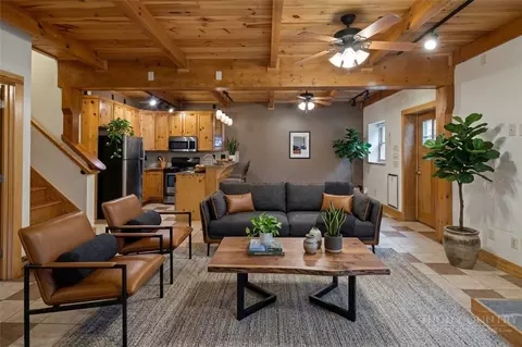 Living - 276 Storie Rd, Boone, NC 28607 photo 9 of 12