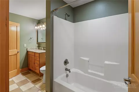 Bath - 276 Storie Rd, Boone, NC 28607 photo 5 of 5