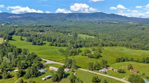 8586 Traphill Rd, Traphill, NC 28685 photo 3