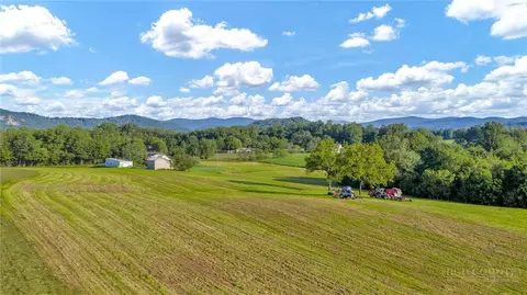 8586 Traphill Rd, Traphill, NC 28685 photo 11
