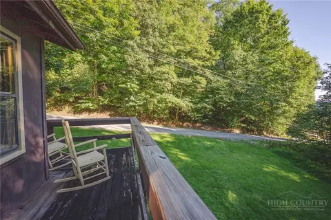 Exterior - 351 Lynn Hill Rd, Boone, NC 28607 photo 7 of 13