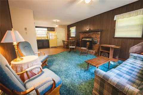 Living - 351 Lynn Hill Rd, Boone, NC 28607 photo 3 of 6