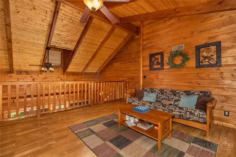 Living - 412 Laurel Cir, Deep Gap, NC 28618 photo 7 of 9