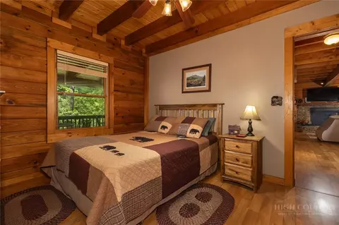 Bedroom - 412 Laurel Cir, Deep Gap, NC 28618 photo 2 of 9