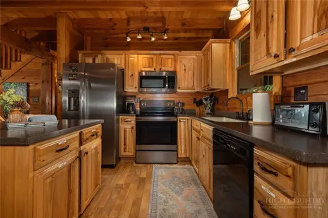 Kitchen - 412 Laurel Cir, Deep Gap, NC 28618 photo 1 of 4
