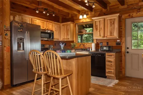 Kitchen - 412 Laurel Cir, Deep Gap, NC 28618 photo 4 of 4