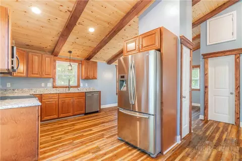 Kitchen - 81 Pine Tree Dr, Roaring Gap, NC 28668 photo 5 of 5