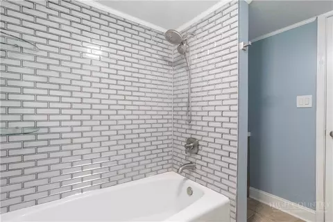 Bath - 81 Pine Tree Dr, Roaring Gap, NC 28668 photo 5 of 5