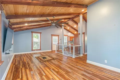 Living - 81 Pine Tree Dr, Roaring Gap, NC 28668 photo 3 of 5