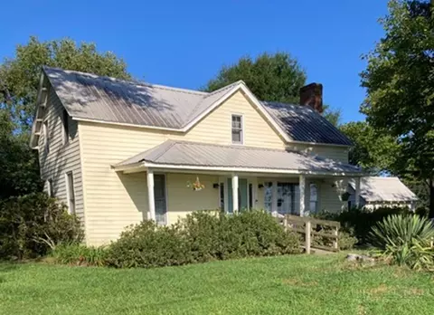 196 Victory Ln, Ronda, NC 28670